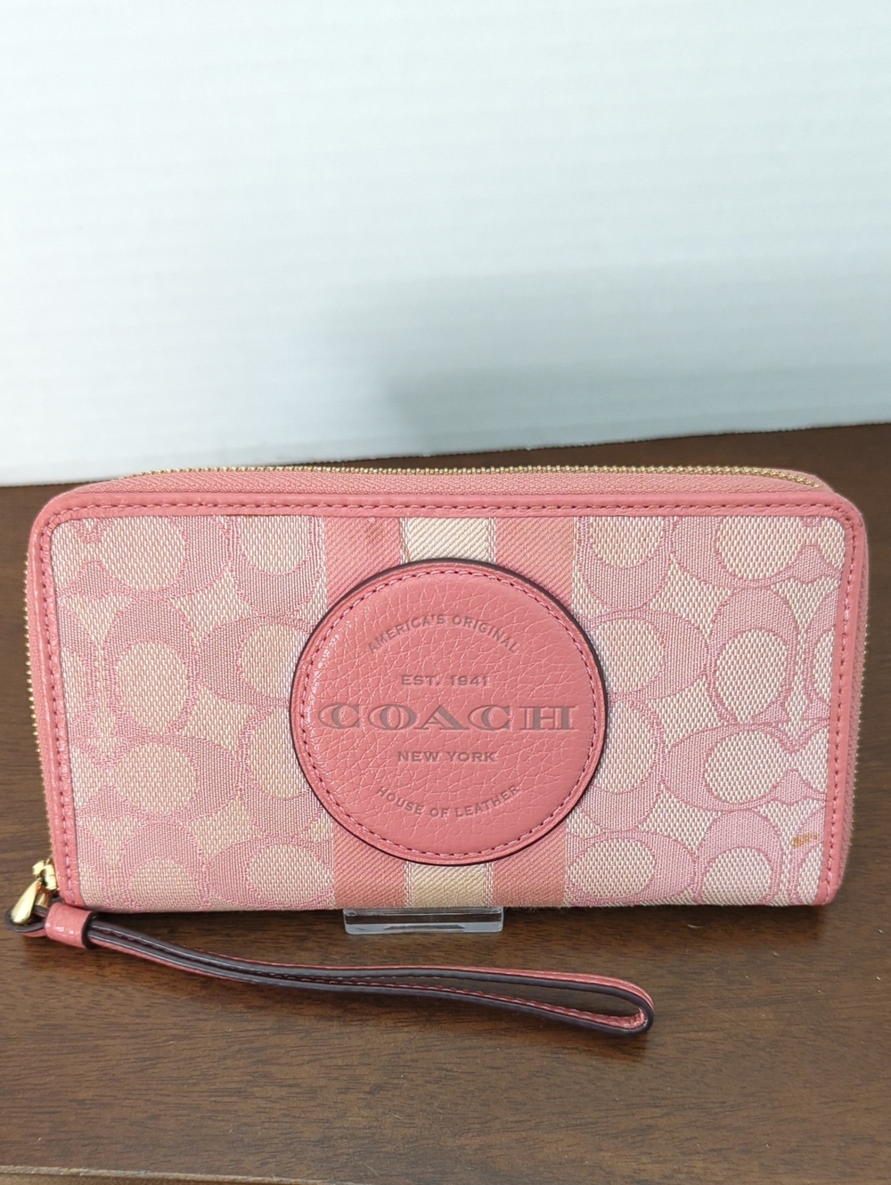 Coach Dempsey Large Phone Zip-Around Wallet . - Picture 1 of 11